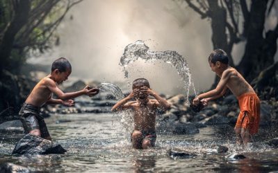 Nature Play – 7 Benefits for Child’s Growth